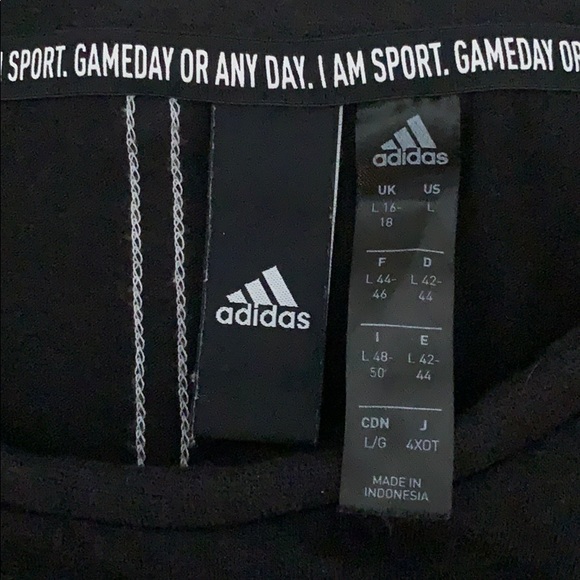 adidas tee - Picture 4 of 4